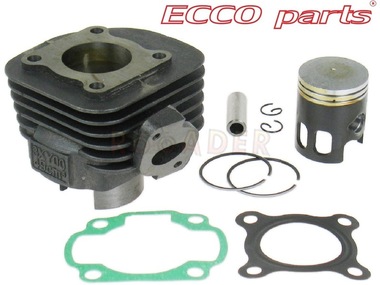 Cylinder CPI, KEEWAY, ROMET, JUNAK, BARTON, ZIPP i inne skutery z silnikiem 2T - 50cm3, Ø40,00mm, sworzeń 12mm, tłok z okienkami i powłoką teflonową (inny kąt wyjścia wydechu do tłumika)