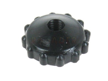 Nakrętka plastikowa pokrywy bocznej WSK 125/175 czarna