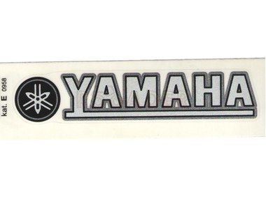 Naklejka YAMAHA - 11 x 2cm srebrno-czarno-srebrna