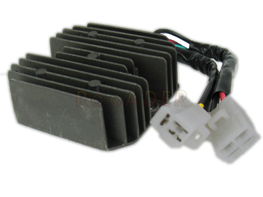 Regulator napięcia 12V / 3-fazowy / 7 przewodów / 2 kostki 4p+3p