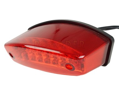 Lampa tylna uniwersalna (160x60x85mm), klosz czerwony, DIODY LED - światło pozycyjne + światło stop + podświetlenie tablicy rejestracyjnej