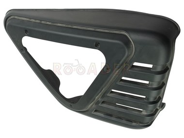 Osłona pod siedzenie JUNAK RAW-50, RAW 125 pokrywa boczna, prawa (część wewnętrzna) czarny mat