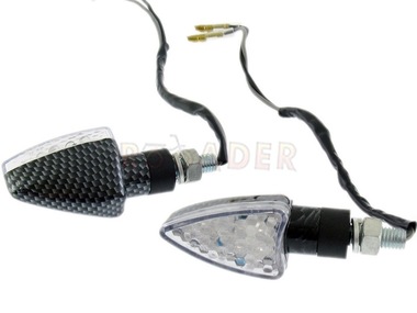 Kierunkowskaz uniwersalny W-1332 LED, stożkowy, carbon/biały (komplet, prawy+lewy)