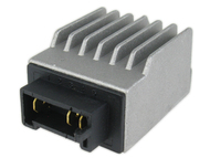 Regulator napięcia DERBI 50 - Senda (3 piny)