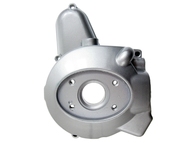 Pokrywa silnika 147/152FMB - lewa, obudowa alternatora - ATV 70/110 (do stojana z dwoma cewkami, owalna)