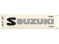 Naklejka SUZUKI - 11 x 2cm srebrno-czarna