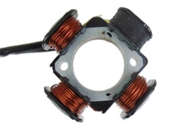 Stojan alternatora SUZUKI AD50, AP50, AH50; DERBI Vamos; microcar LIGIER (4 cewki, 4 przewody)