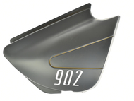 Osłona pod siedzenie JUNAK 902 (....-2020r) pokrywa boczna, prawa, czarny mat